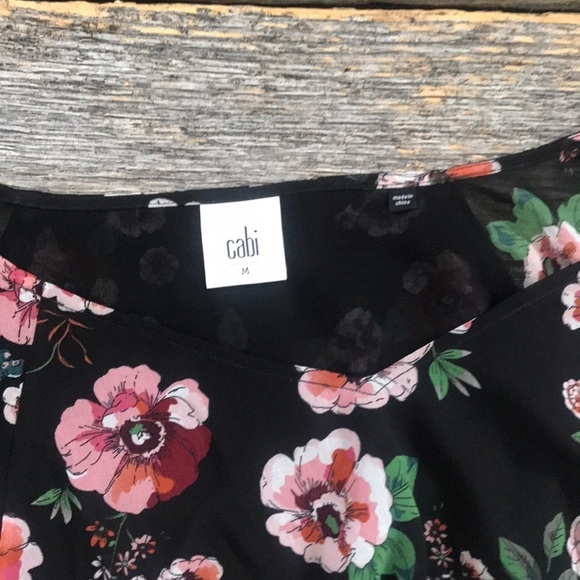 CAbi Garden Black Floral Blouse Size Medium - Picture 5 of 9